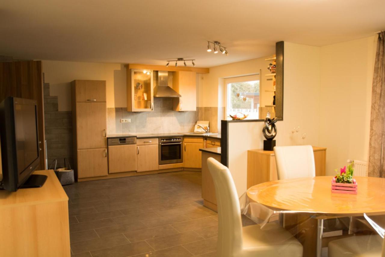 Ferienwohnung Frau Klara Hofheim in Unterfranken ภายนอก รูปภาพ